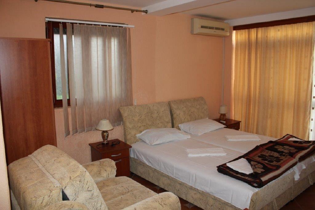 Guest House Zlatibor Budva Rom bilde